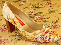 �����ŮЬ�¿��Ʒ