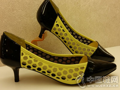 ŷ��ŮЬ2016�¿��Ʒ