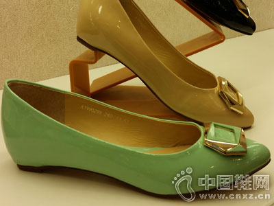 ŷ��ŮЬ2016�¿��Ʒ