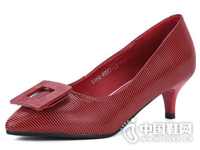 ����ŮЬ2016�¿��Ʒ