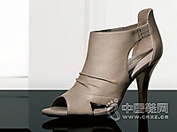 ����ŮЬ2016�¿��Ʒ