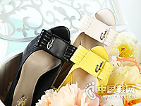 ʥ����ŮЬ2016�����¿��Ʒ