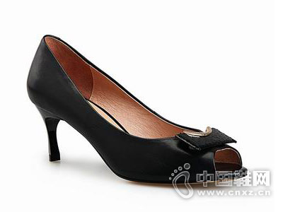 ʥ����ŮЬ2016�����¿��Ʒ