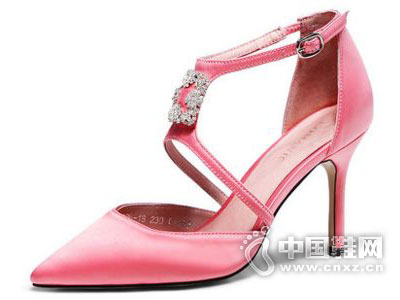 �����ݿ�ŮЬ2016�¿��Ʒ