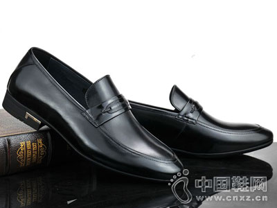 �ƶ�ʿ��Ь2016�¿��Ʒ