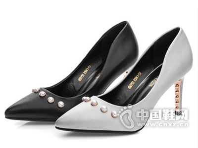 ����ŮЬ2016�¿��Ʒ