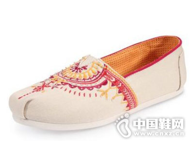 ��ķ˹��Ь2016�¿��Ʒ