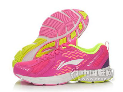 �����˶�Ь2016�¿��Ʒ