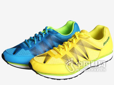 �����˶�Ь2016�¿���Ь