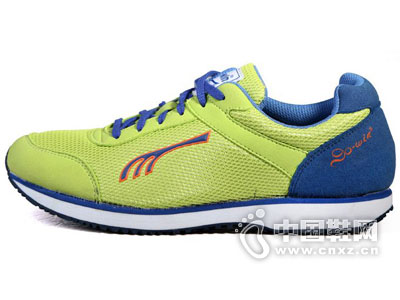 �����˶�Ь2016�¿���Ь