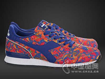 ���Ƕ���2016�¿�����Ь