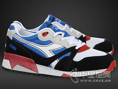 ���Ƕ���2016�¿�����Ь