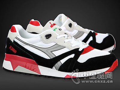 ���Ƕ���2016�¿�����Ь