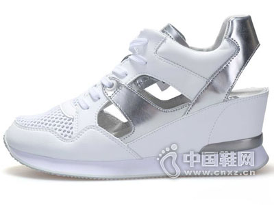 ����˶�Ь2016�¿�