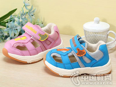 �ֿ�����ͯЬ2016�ļ��¿���Ь