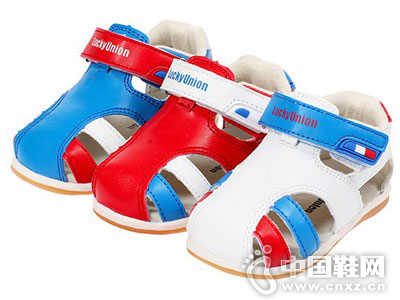 �ֿ�����ͯЬ2016�ļ��¿���Ь