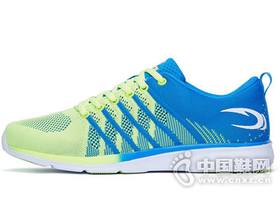 �����˶�Ь2016�¿���Ь