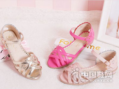 ������ͯЬ2016�¿���Ь