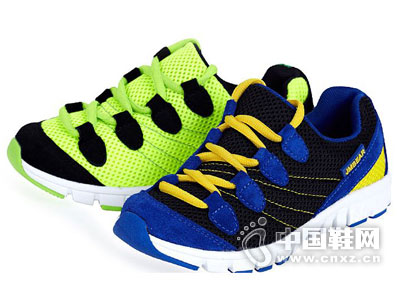 ������ͯЬ2016��Ʒ�˶�Ь