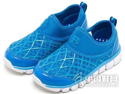 ��������ͯЬ2016�¿���ͯ�˶�Ь