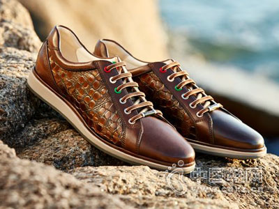 ������Ƥʱ����Ь2016�¿�����Ь