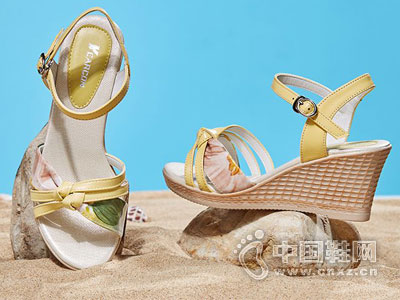 �����2016�¿���ƤŮ��Ь