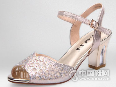 �ߵ�ŮЬ2016��Ь�¿��Ʒ