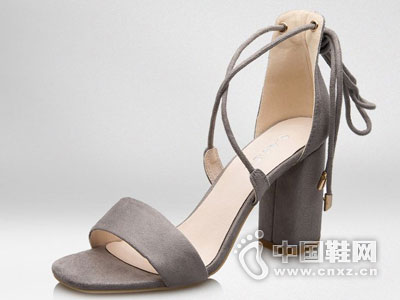 �ߵ�ŮЬ2016��Ь�¿��Ʒ