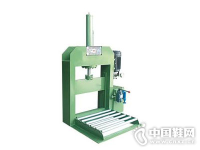 �����е�豸����Һѹ�н���