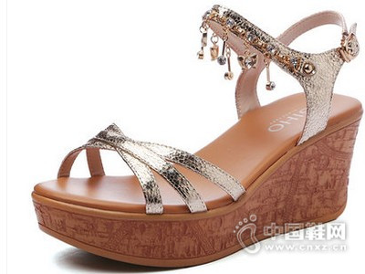 �ܺ�2016�ļ��¿�ŷ����߸���Ь