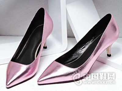 ����ƤЬ2016ʱװŮЬ�¿�