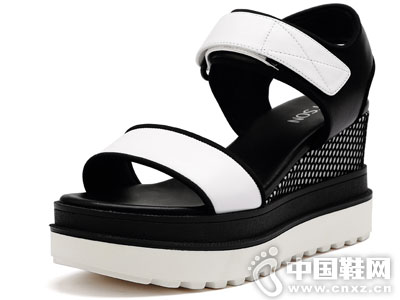 ����ɭŮЬ2016�ļ���Ь�¿�