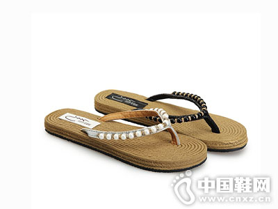 ʥ����ŮЬ2016�ļ�ƽ����Ь�¿�