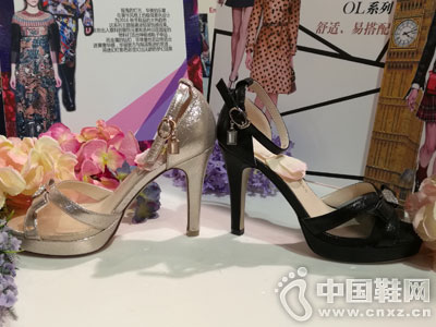 �ŵ�ŮЬ2016�߸���Ь�¿�