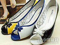 �浤��ŮЬ�¿�ƽ������Ь