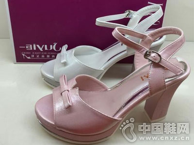 ��һʱ��ŮЬ2016�¿���Ь