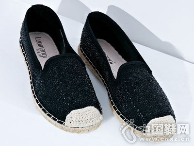 ������ŮЬ2016�¿���Ƭ����Ь