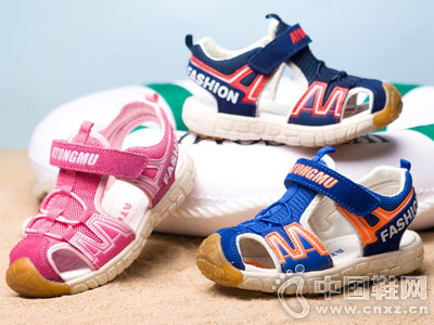 ��ͯľͯЬ2016�¿��п���Ь