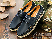 ŷ�ױ������¿�ʱ������ƤЬӢ����Ƥ͸��Ь