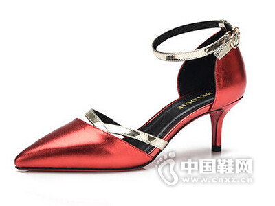 ��¶��2016�¿��и���ͷЬ��Լ��ͷ�ٴ�߸�Ь