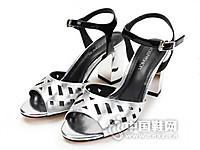 �ָ�2016��Ƥ�ָ��ο�ŮЬʱ����Ь