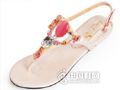 ���ɶ�2016�ļ�Ψ��ˮ���ֺ��Ь����ƽ�׶��ִ�ŮЬ