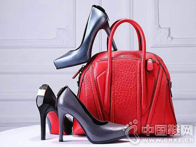 ʥ����ŮЬ2016�＾�¿��Ʒ