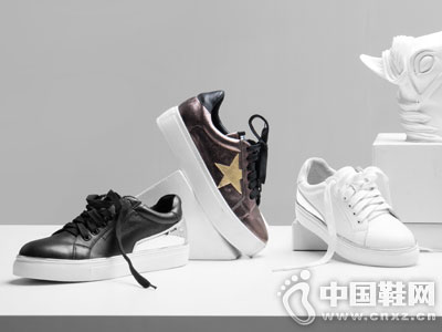 ����ʱ������ŮЬ�¿��Ʒ