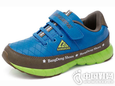 ���ͯЬ2016�¿��˶�Ь