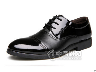 �з�2016��Ƥ͸����ЬӢ�׷�ţƤЬ