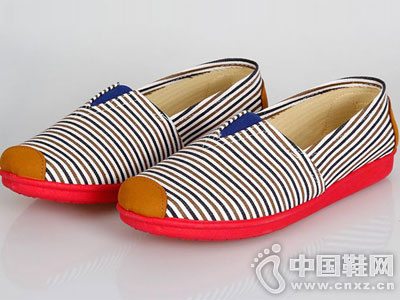 �Ƹ����ϱ�����Ь2016�¿��Ʒ