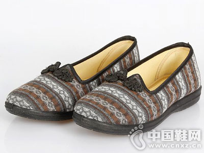 �Ƹ����ϱ�����Ь2016�¿��Ʒ