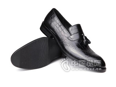 ����2016ʱ�г�����Ƥ�𽺴��Ӣ����װƤЬ