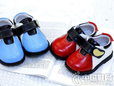 ��ʿά��ͯЬ2016�＾�¿��Ʒ